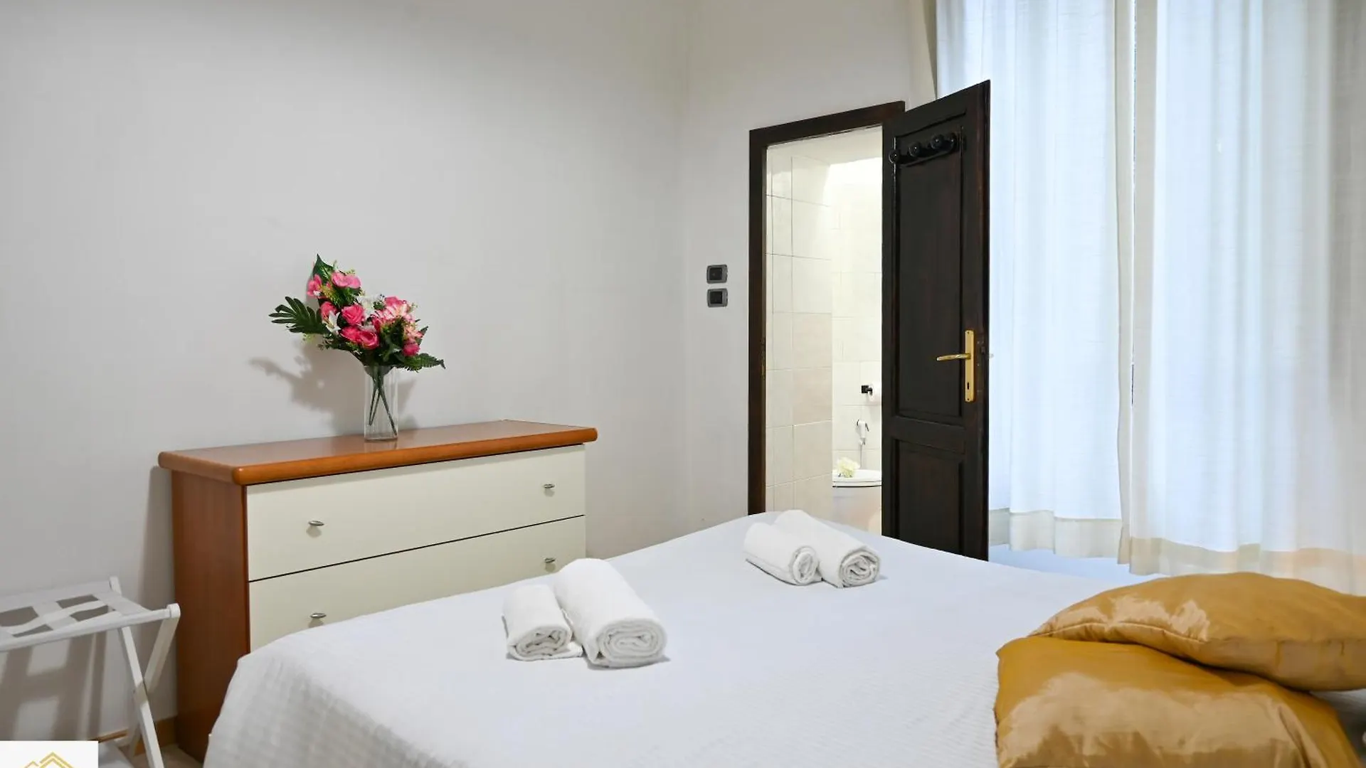Inn Pisa Rentals - Eden Garden Central Flat Italy