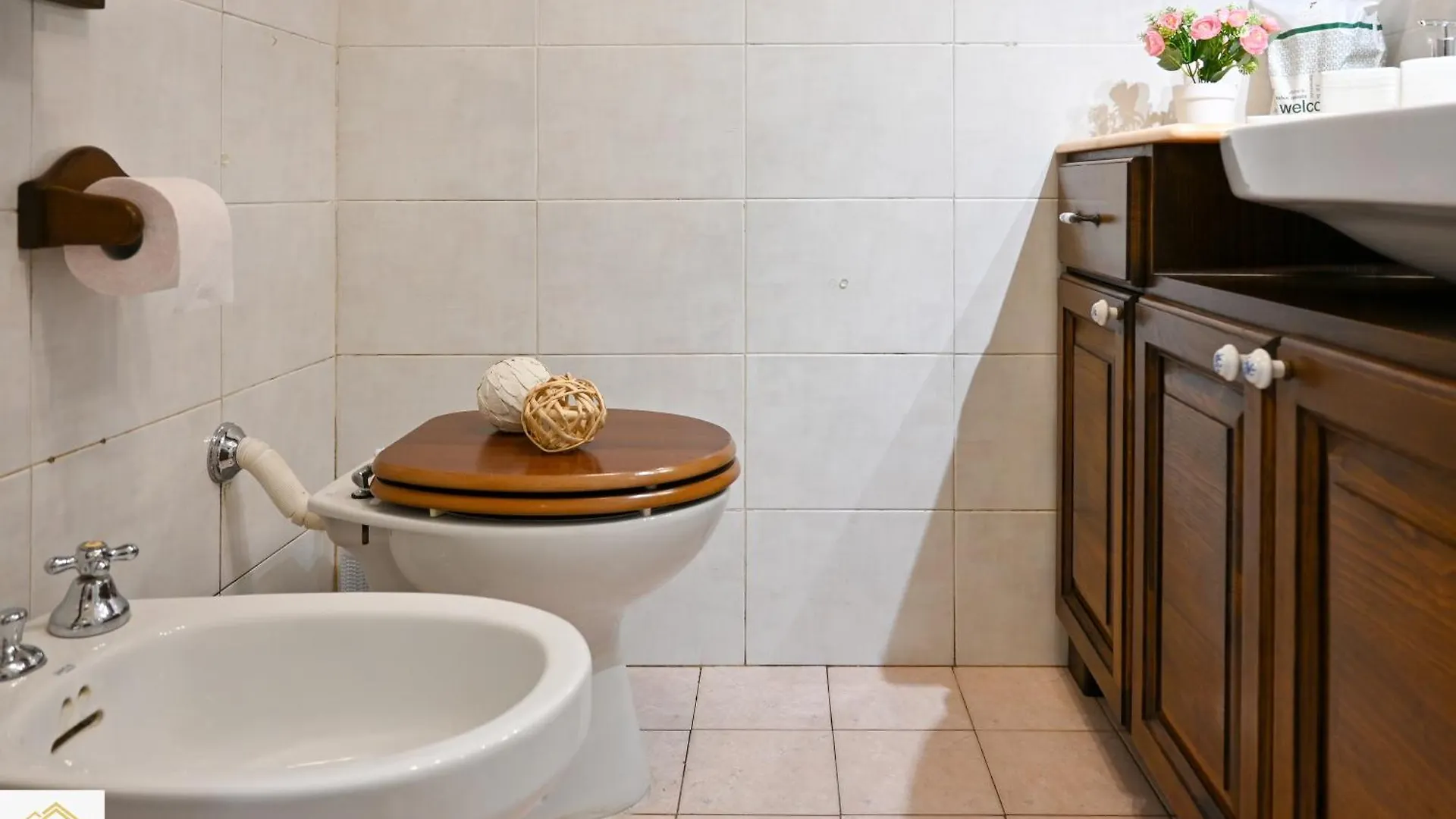 Inn Pisa Rentals - Eden Garden Central Flat Italy