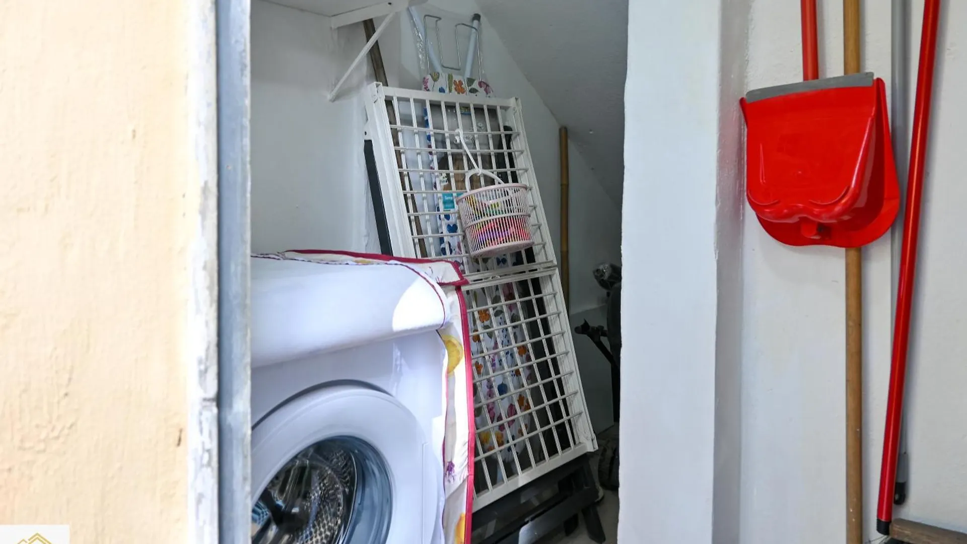 Inn Pisa Rentals - Eden Garden Central Flat