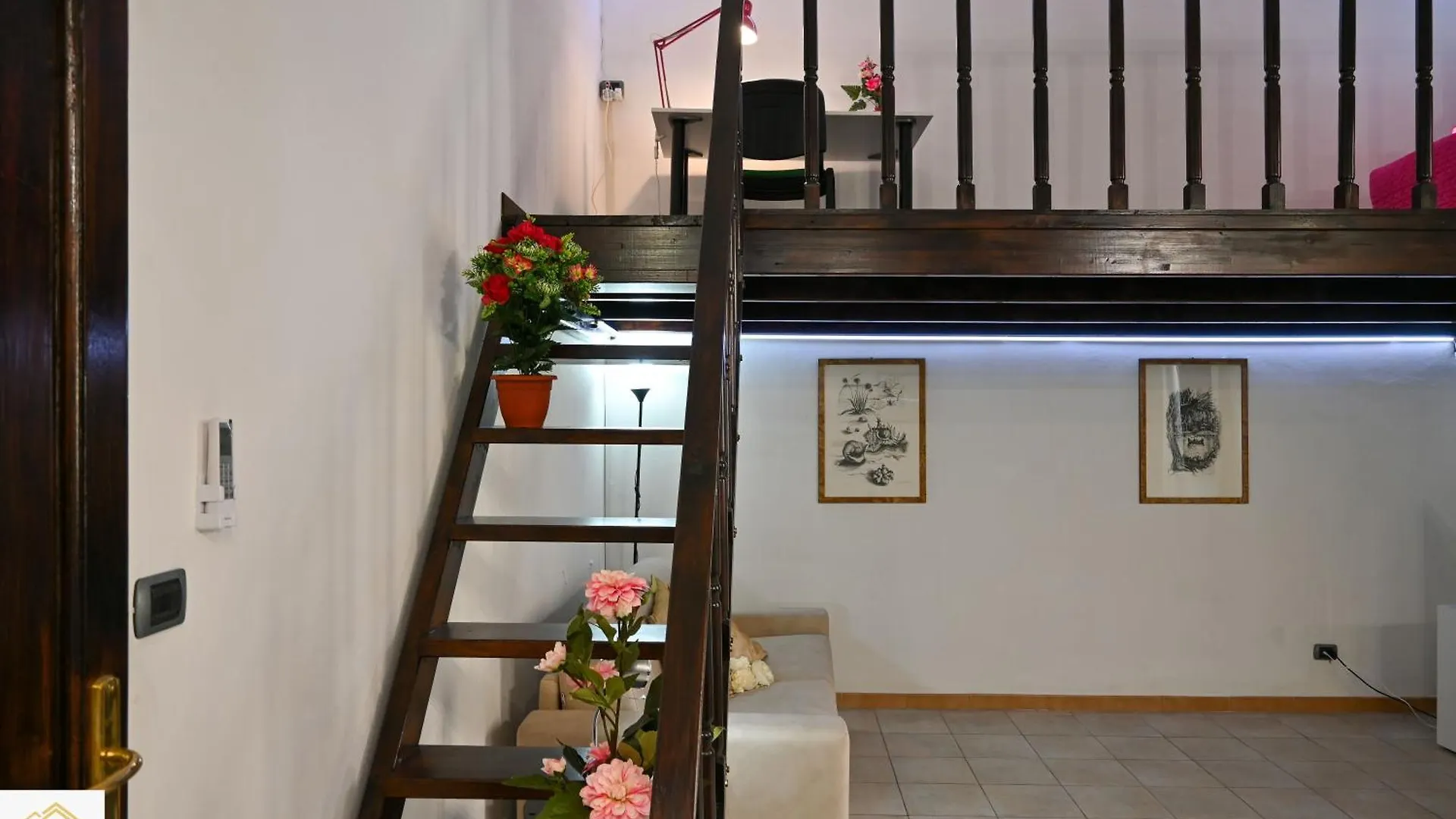 Inn Pisa Rentals - Eden Garden Central Flat Italy