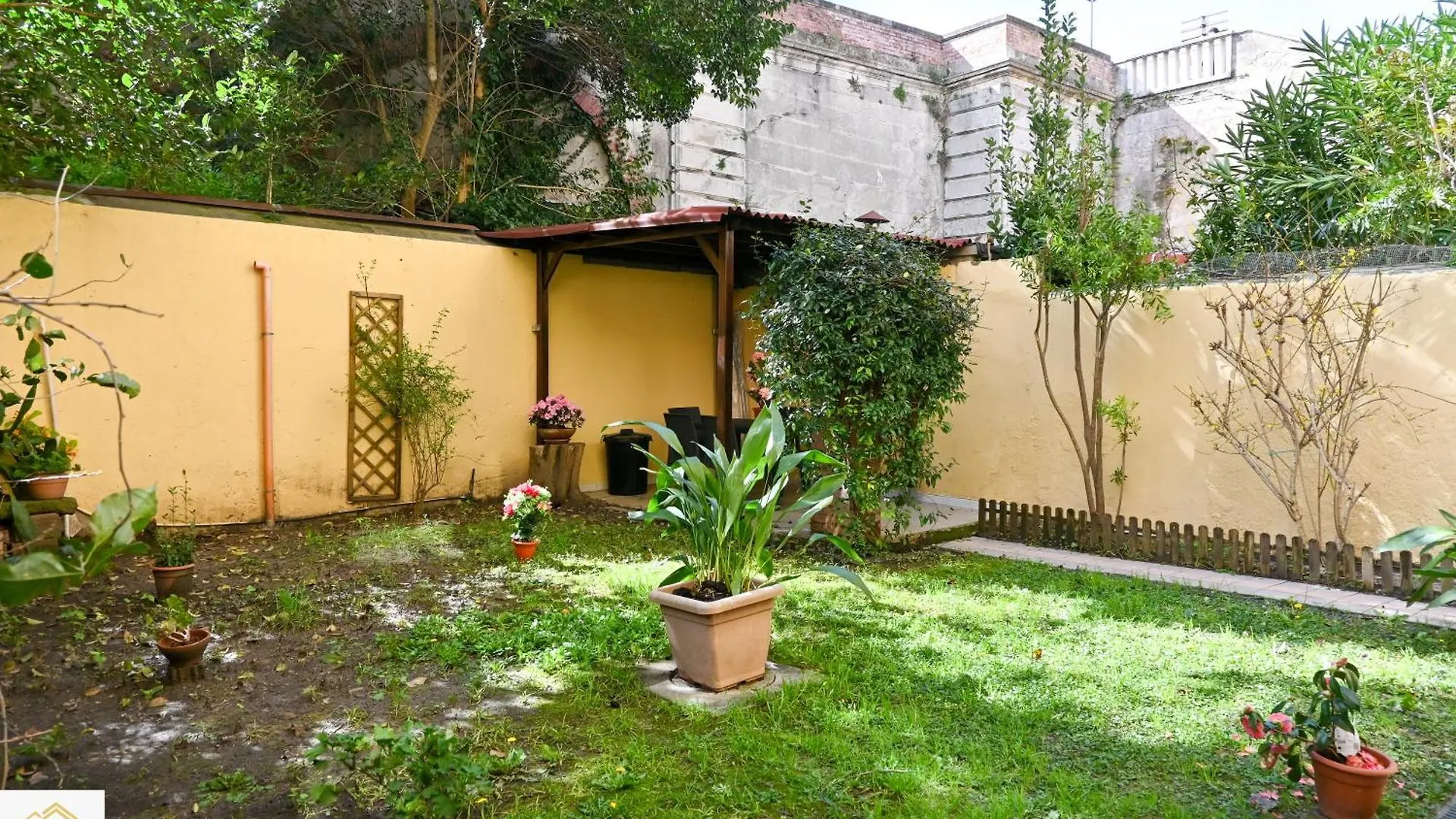 Inn Pisa Rentals - Eden Garden Central Flat Apartment