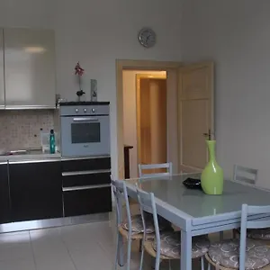 6th Door House Apartamento